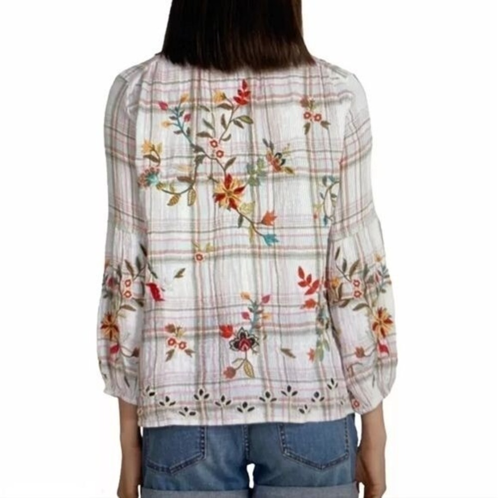 Johnny Was Workshop Embroidered Plaid Eyelet Tassel Blouse White Pink Large - Picture 10 of 16